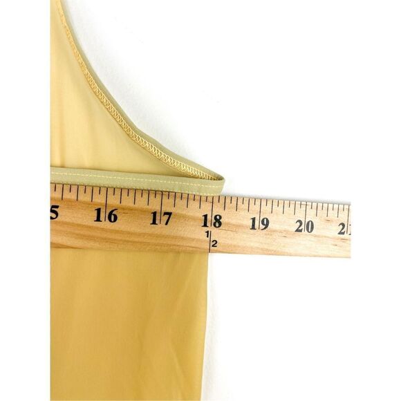 Athleta Ultimate Hybrid Tank Top Racer Back Small Acapulco Orange Yellow Mesh Si - Picture 8 of 9